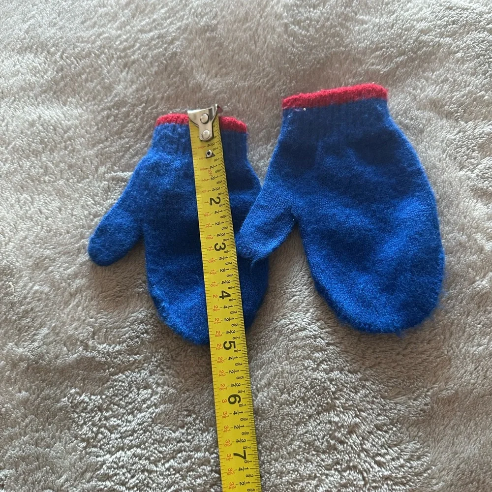 N/A kids mittens